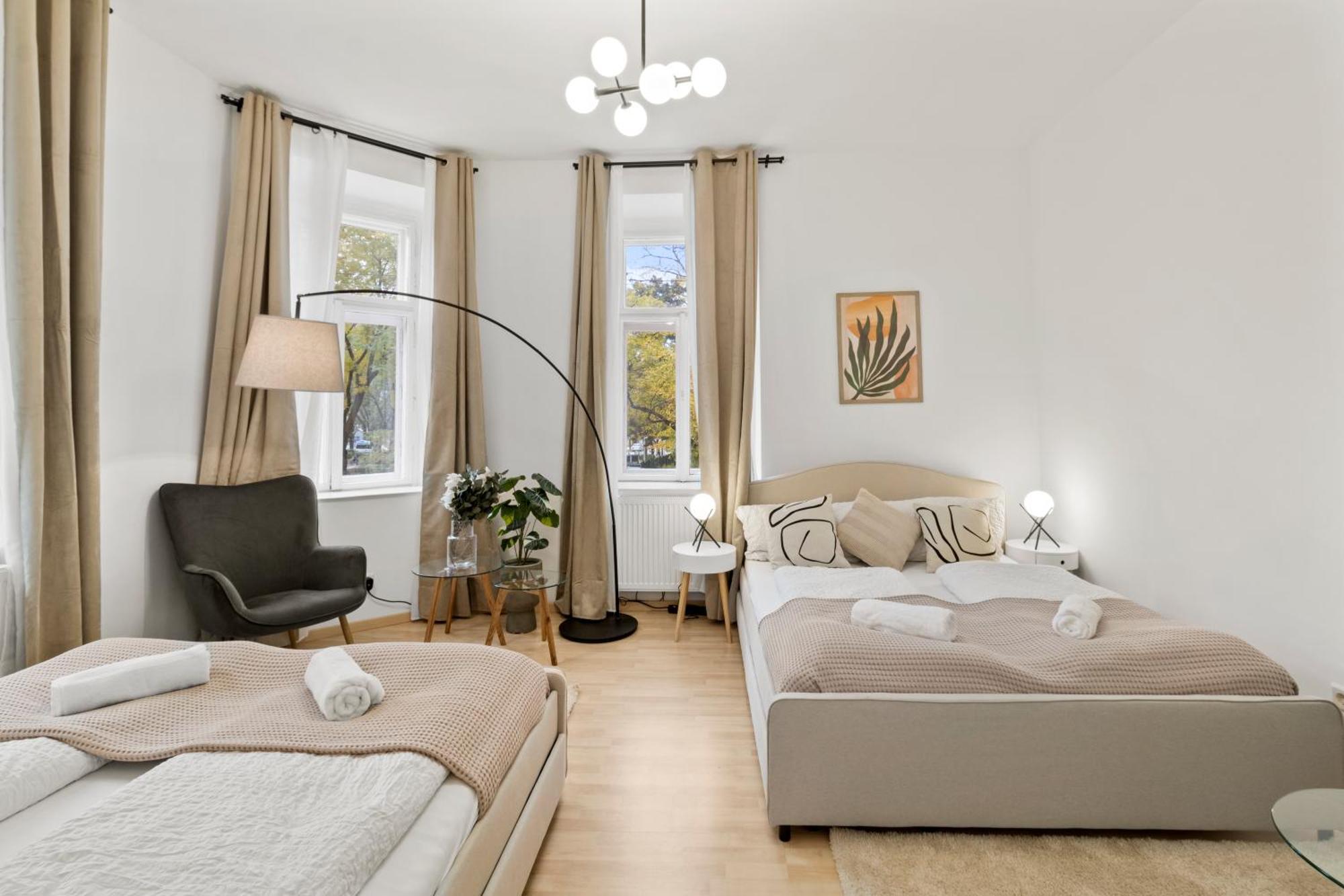 Designer Apartments Near Schoenbrunn Виена Екстериор снимка